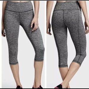 VSX Cropped Knockout Pants